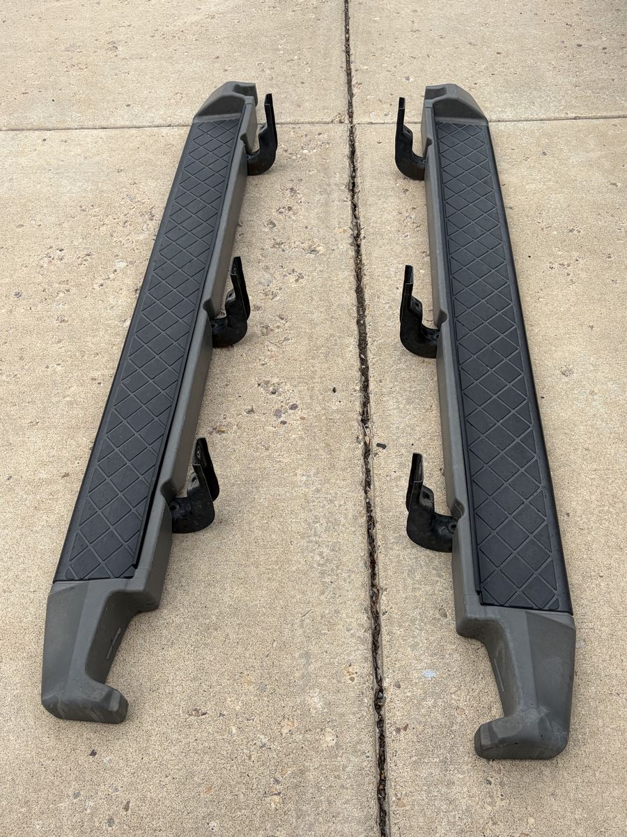 2015 nissan armada OEM running boards