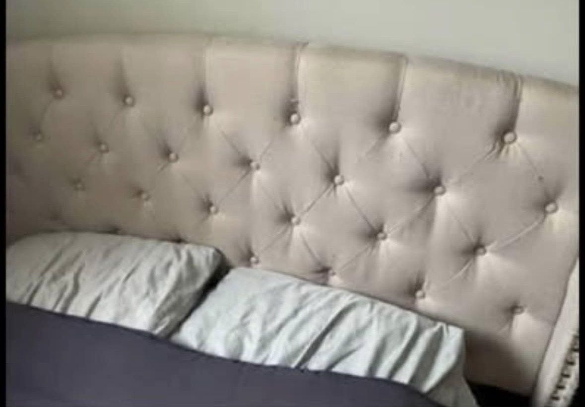 Queen Size Gray Tufted Bed Frame
