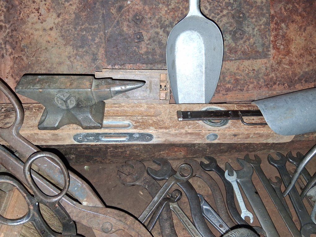 Main image 5