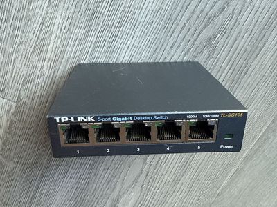 TP-Link TL-SG105 5-Port Gigabit Desktop Ethernet Network Switch with Power Adapter