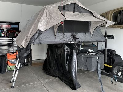 Lightweight Overland Trailer + Rooftop Tent
