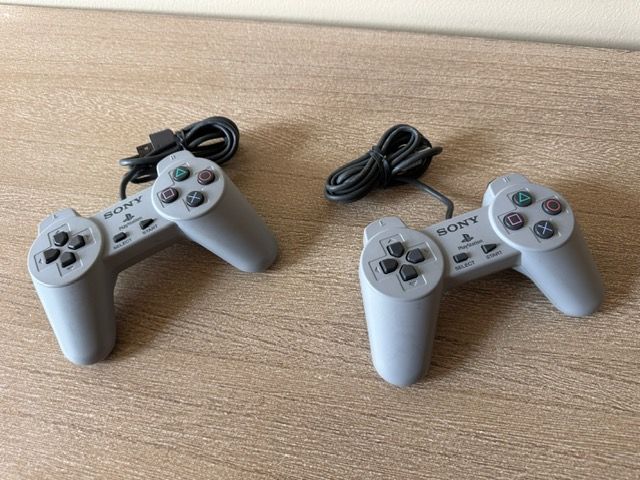2 Sony PlayStation PS1 Classic Controllers