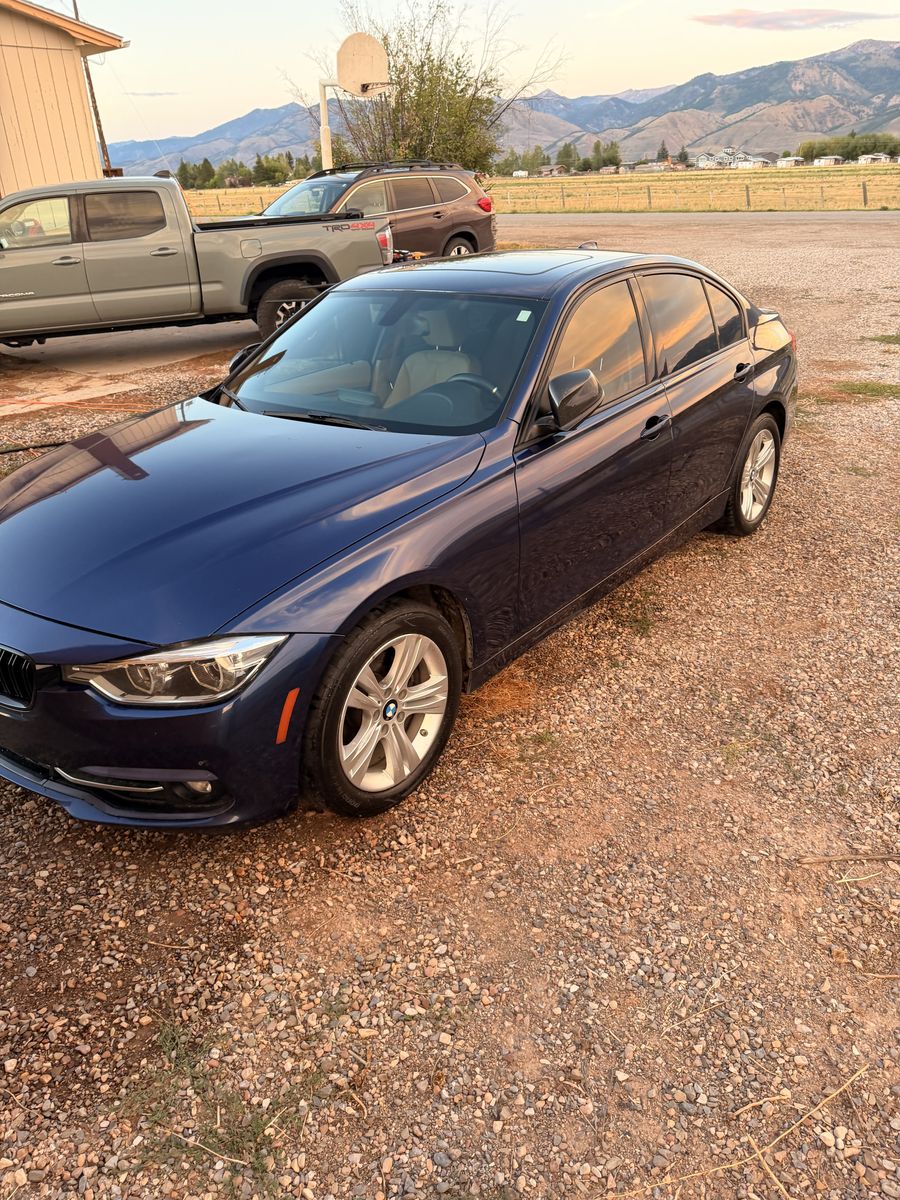 2016 BMW 3 Series 328i xDrive