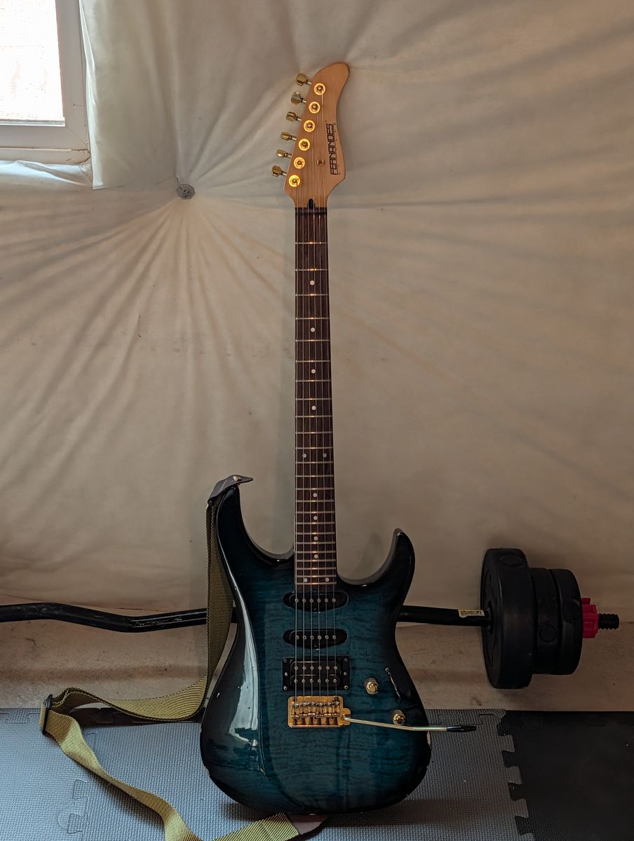 Fernandes/Fujigen AFR-55 Electric Guitar (Made in Japan) - Upgraded Pickups