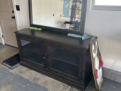 60” Tv stand Bellamy