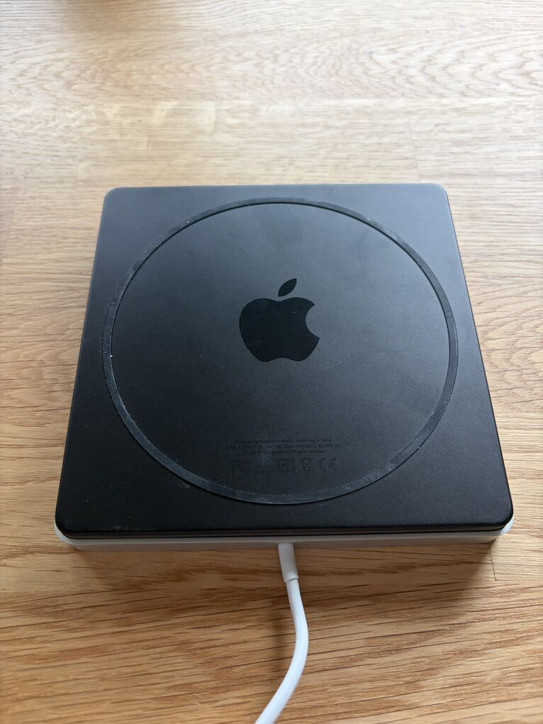 Apple USB SuperDrive DVD & CD Player