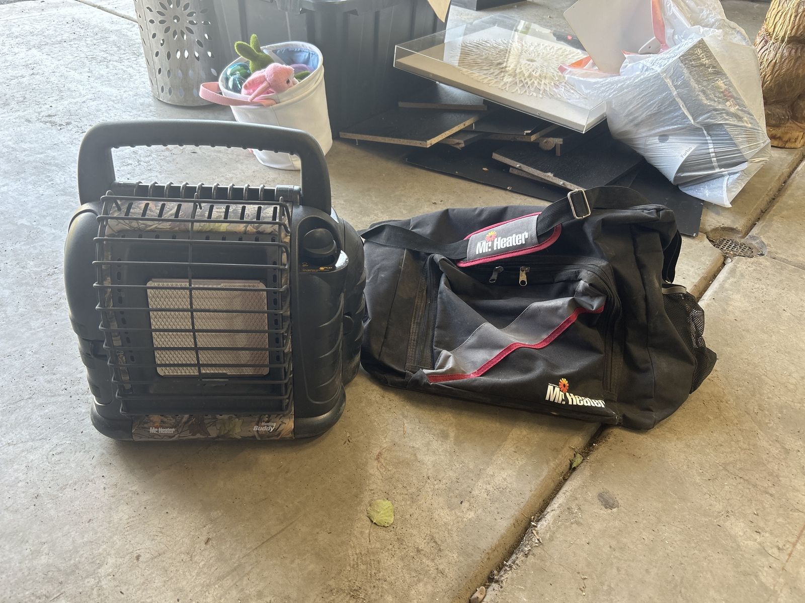 Mr. Heater Hunting Buddy Portable Propane Heater with Carry Case - Camo