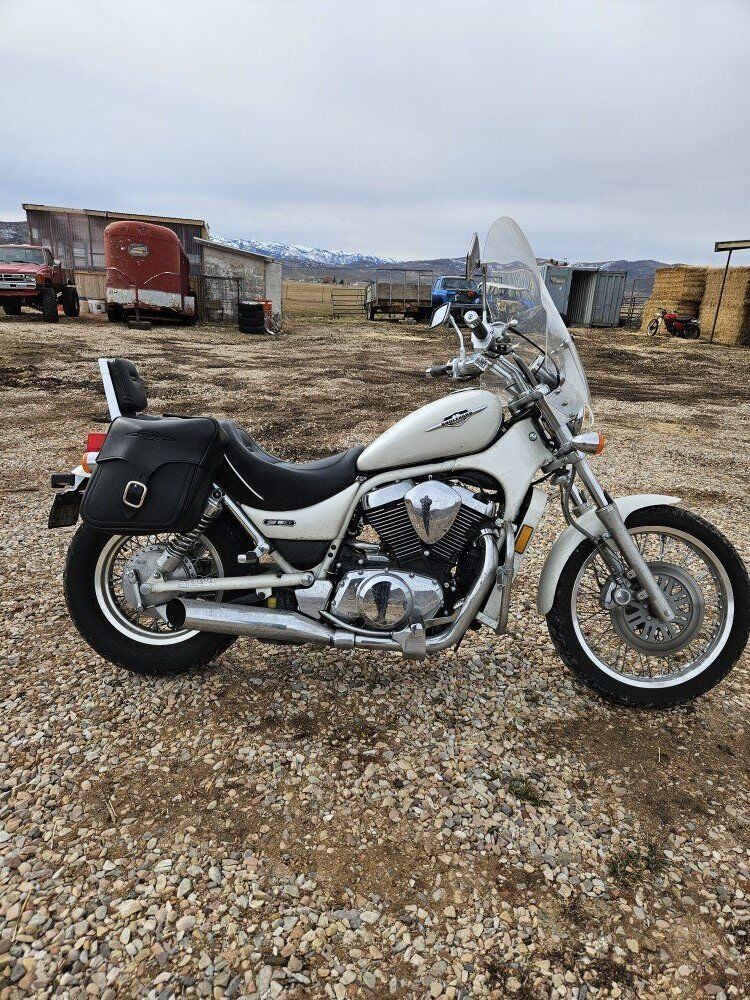 2008 Suzuki Boulevard S50