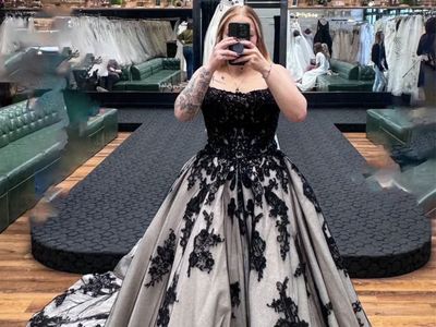 Maggie Sottero Norvinia Black Wedding Dress Size 10