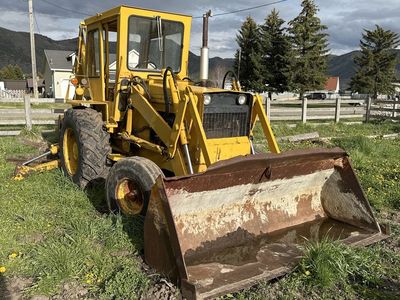 Case 680 backhoe