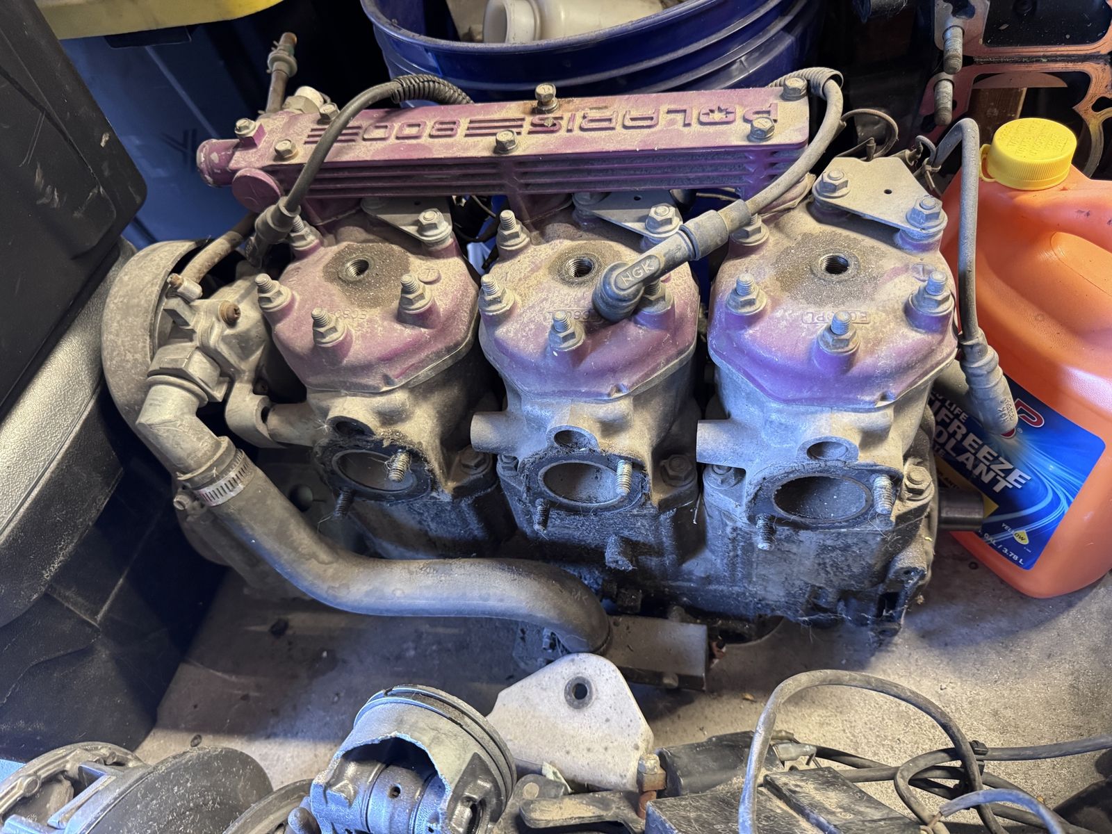 Storm 800 engine