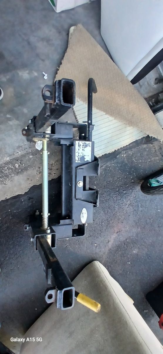 Heavy Duty 5th Wheel Trailer Hitch