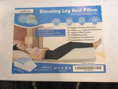 Abco Sport Elevating Leg Rest Pillow with Ice Cooling Gel Memory Foam 24"x21"x8" ABC2249