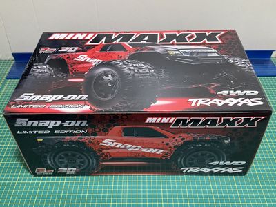 Traxxas mini Max Limited Snap On