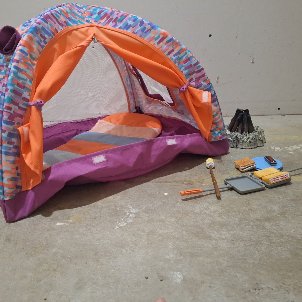 American Girl 18-Inch Doll Tent and Camp Supplies