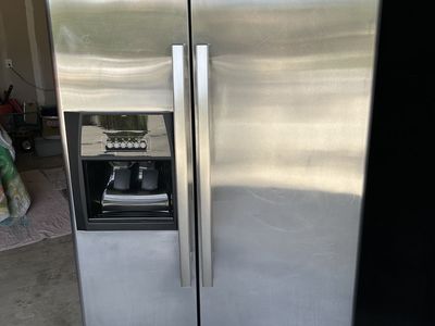 Whirlpool fridge and freezer