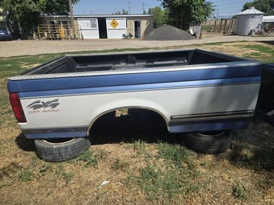 8 ft bed off of a 97 ford f 350