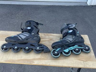Roller Blades Size 9