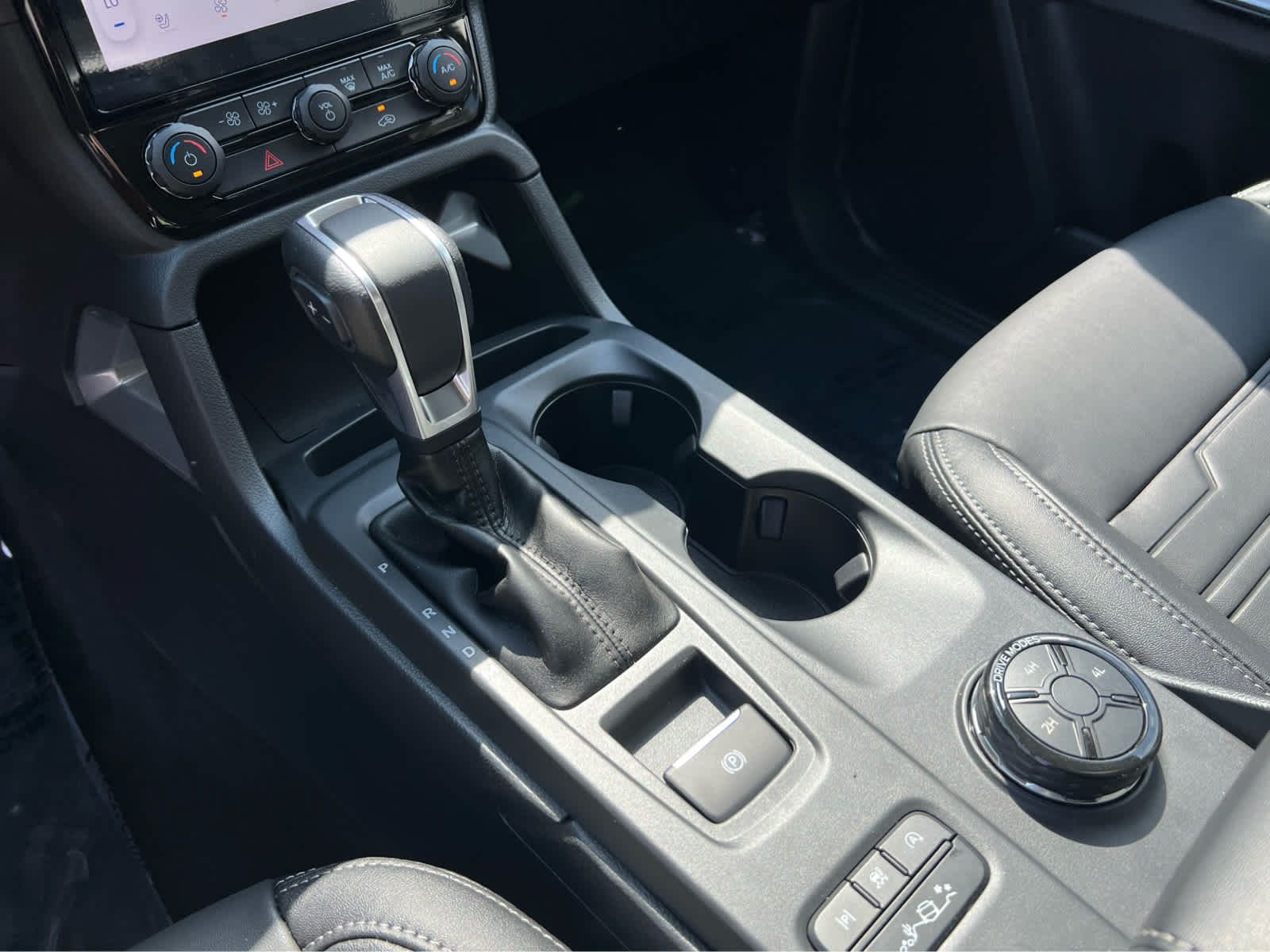 Main image 30