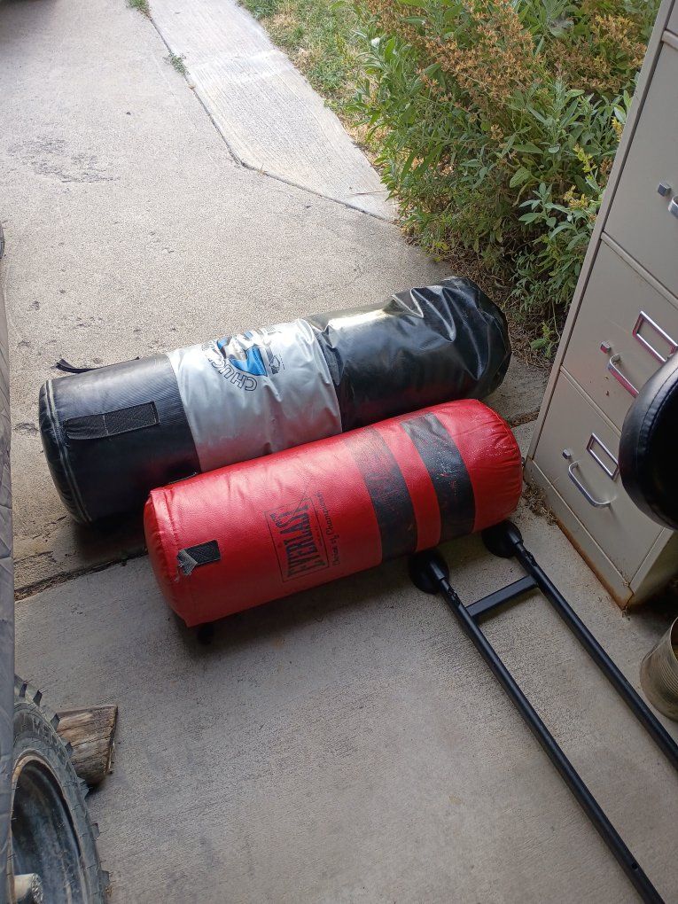 Everlast Punching Bag & Century Martial Arts BOB Training Dummy - Used Boxing Gear. heavy bags