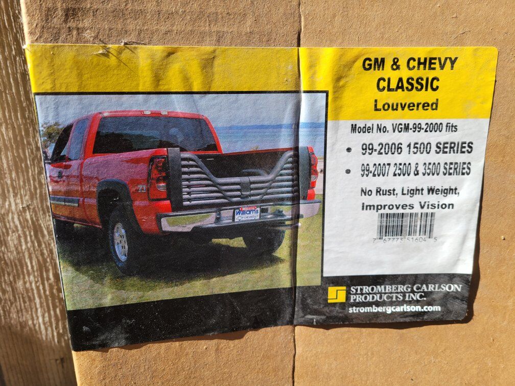 GM and Chevy Classic Louvered Vented Tailgate for 5th Wheel. Stomberg Carlson