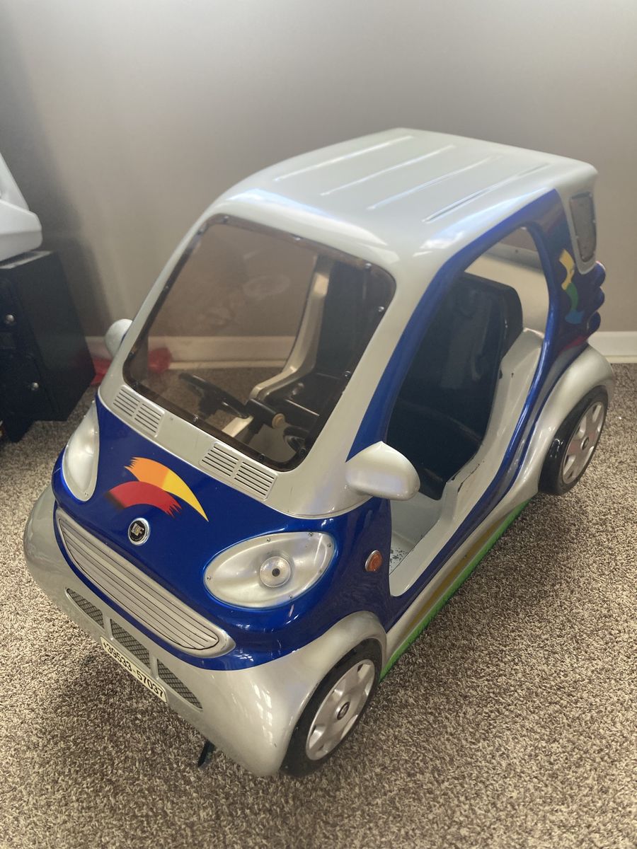 2007 Arcade Kiddie Ride Car