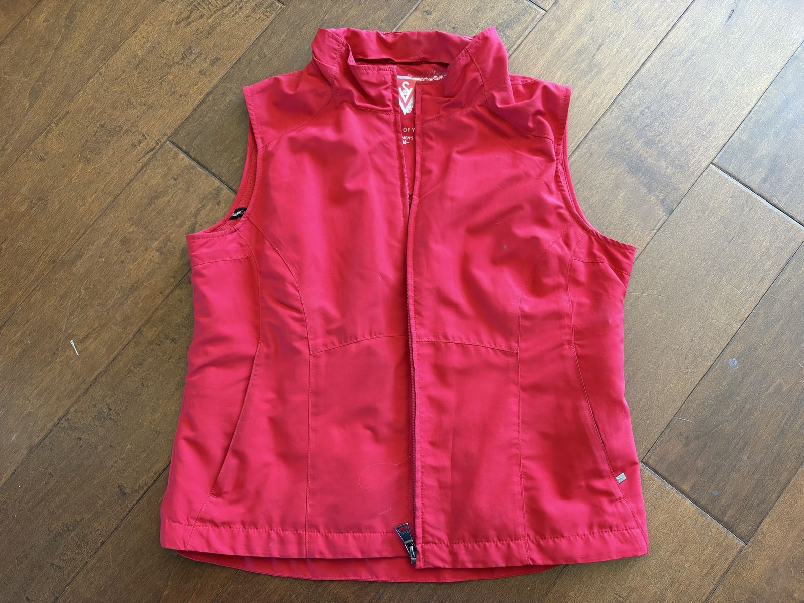 Red SCOTTeVEST Travel Vest Sz M