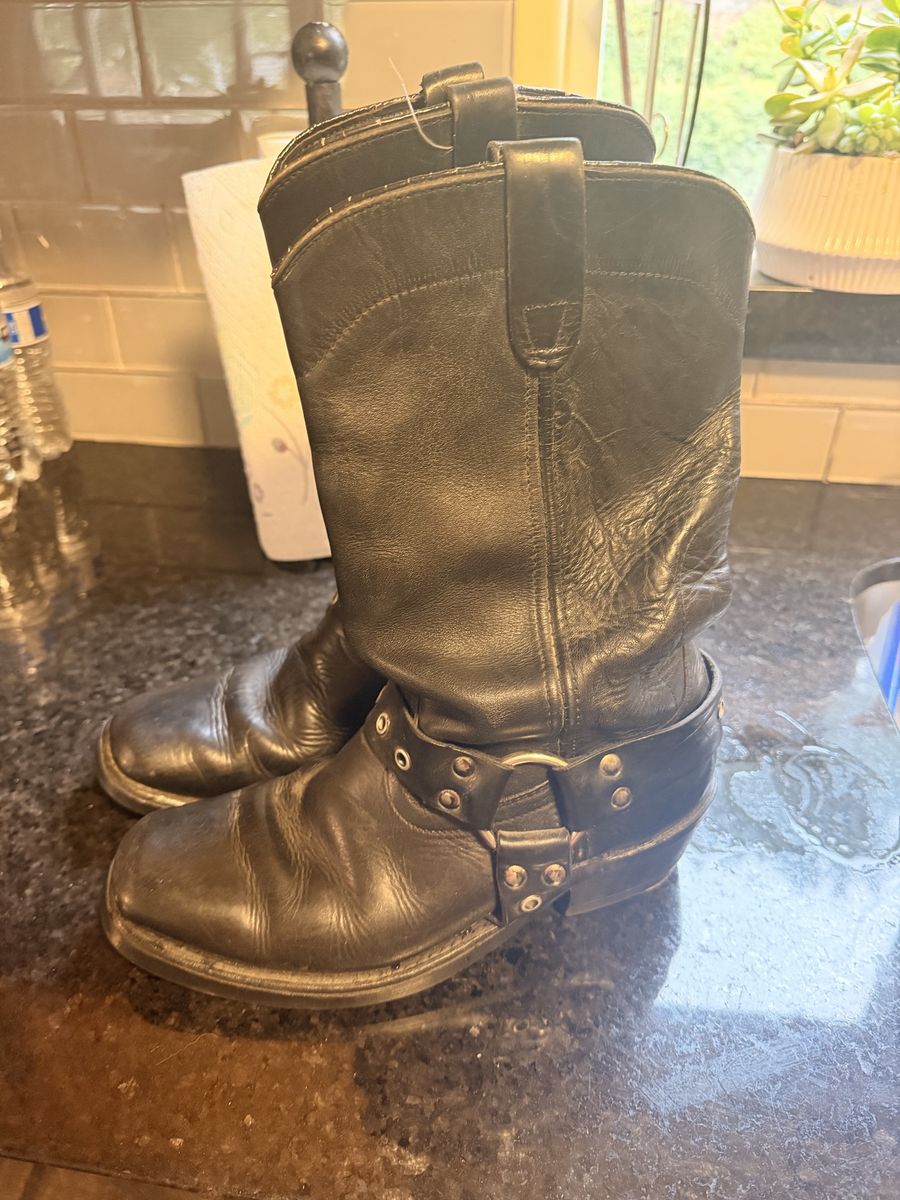 Made in the USA leather working boots size 8