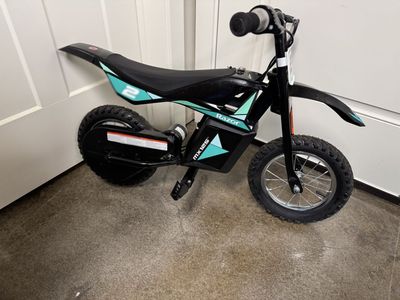 Razor Mx125 kids 12 volt electric motorcycle