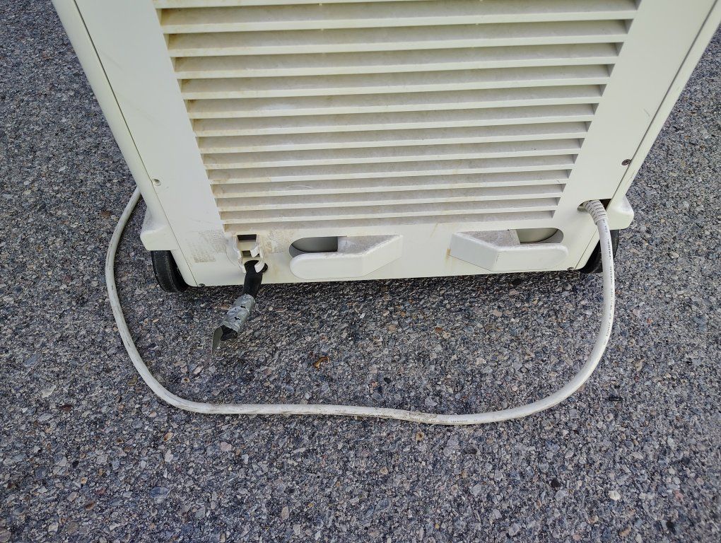 Main image 7