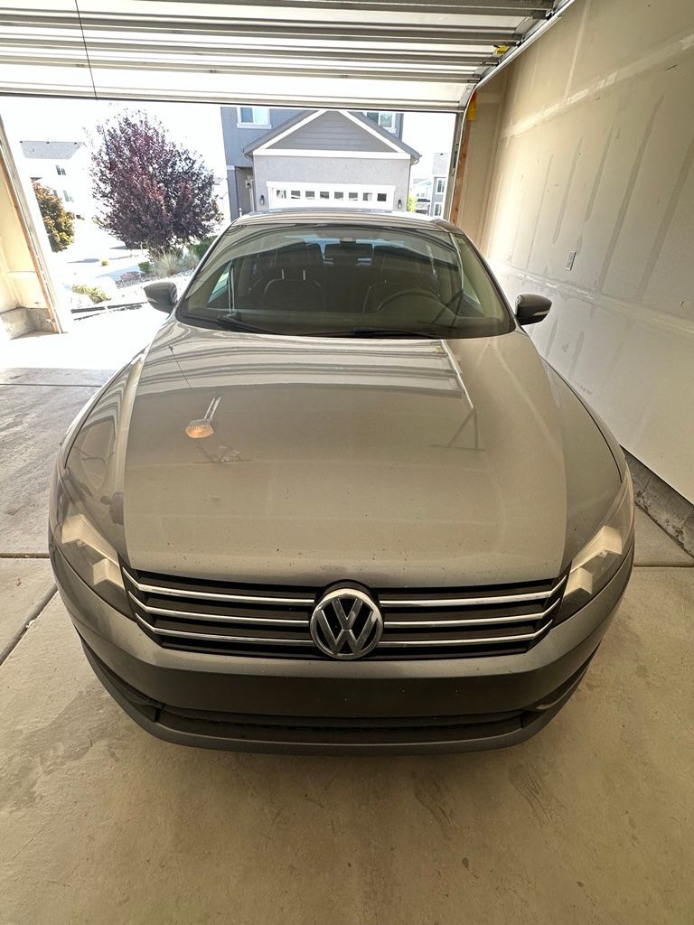 2014 Volkswagen Passat 1.8T SE