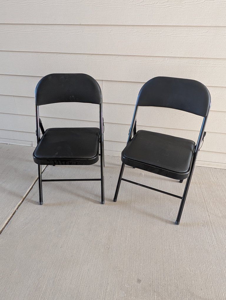 Set of 2 Black Metal Folding Chairs | Padded Vinyl Seat & Backrest