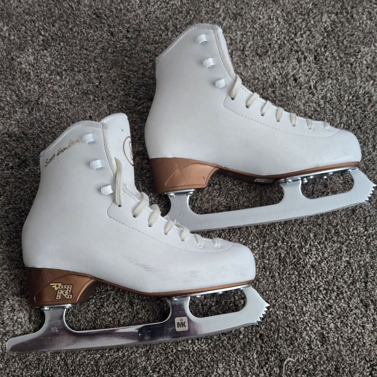 Kids ice skates