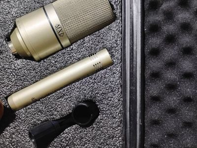 MXL 2003A Large Diaphragm Condenser Microphone with Accessories and Case