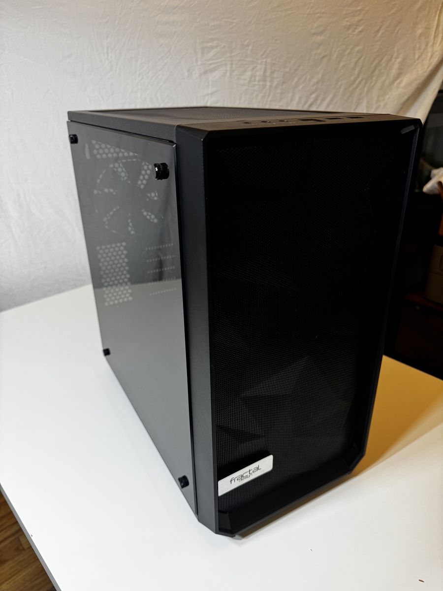 Ryzen 7 Gaming PC 32GB RAM + Mouse and Keyboard