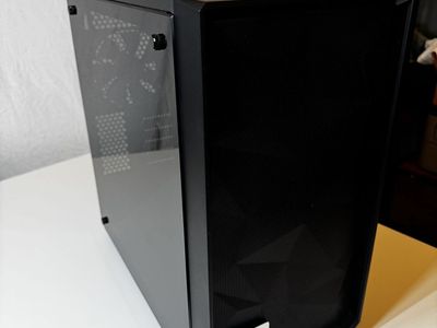 Ryzen 7 Gaming PC 32GB RAM + Mouse and Keyboard
