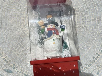 Snowing Christmas Decoration