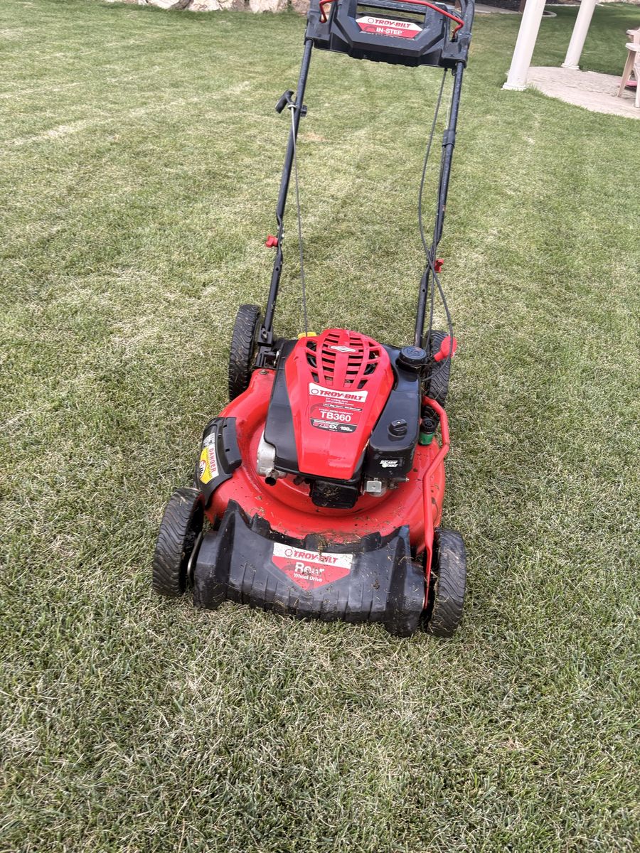 Troy-Bilt TB360 Lawn Mower self propelled