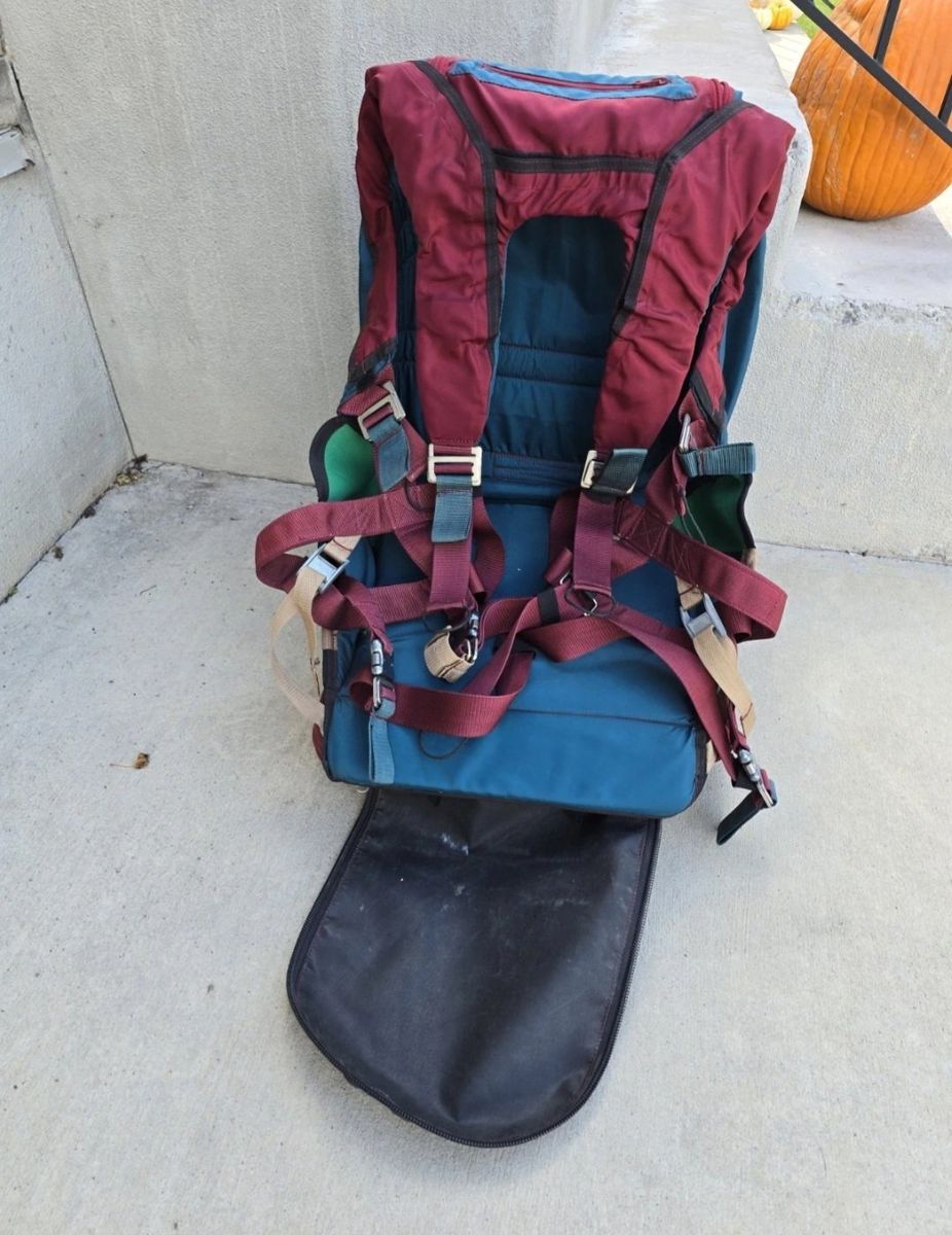 Scorpio Easy Paragliding Harness - Red/Teal, Model 008048L NO WING
