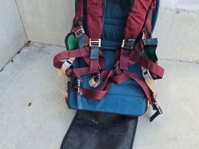 Scorpio Easy Paragliding Harness - Red/Teal, Model 008048L NO WING