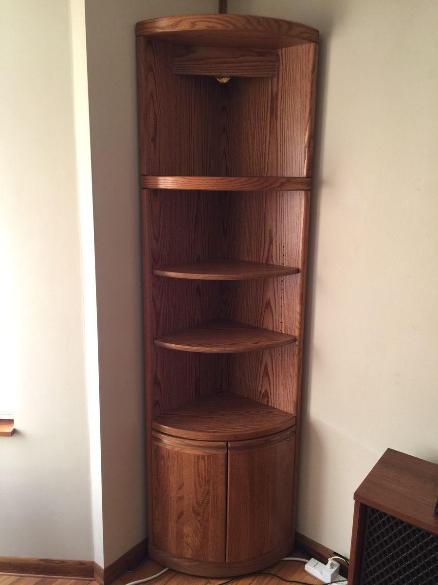 Oak Corner Shelf Unit with Cabinet and Built-in Lighting