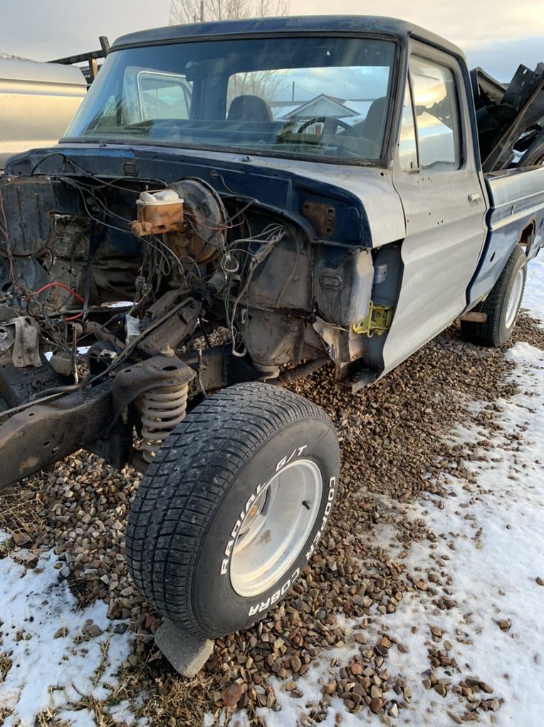 73 Ford 2 Wheel Drive Short Bed