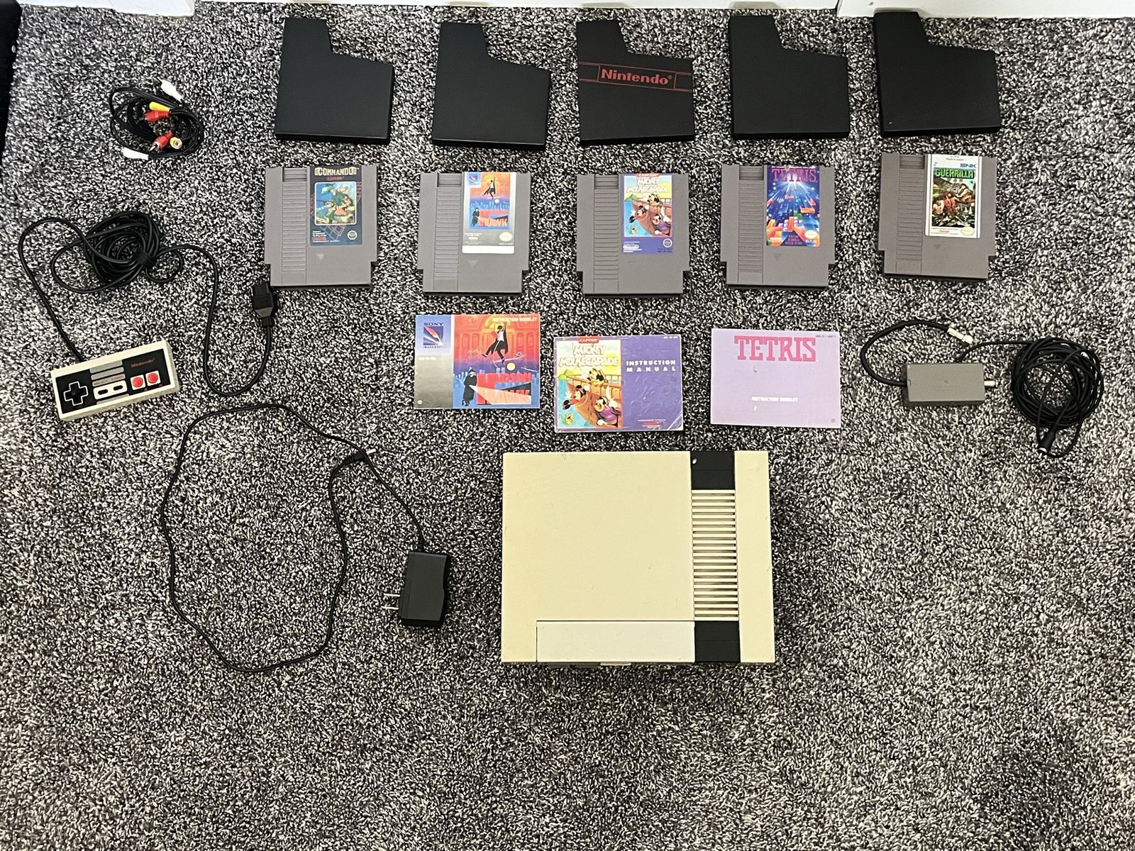 Nintendo NES Console + Game Bundle