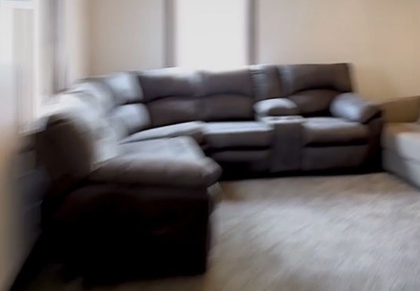 Main image 2