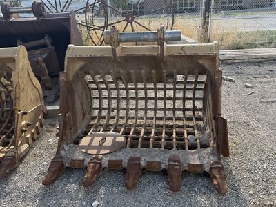 Cat 336 size skeleton bucket