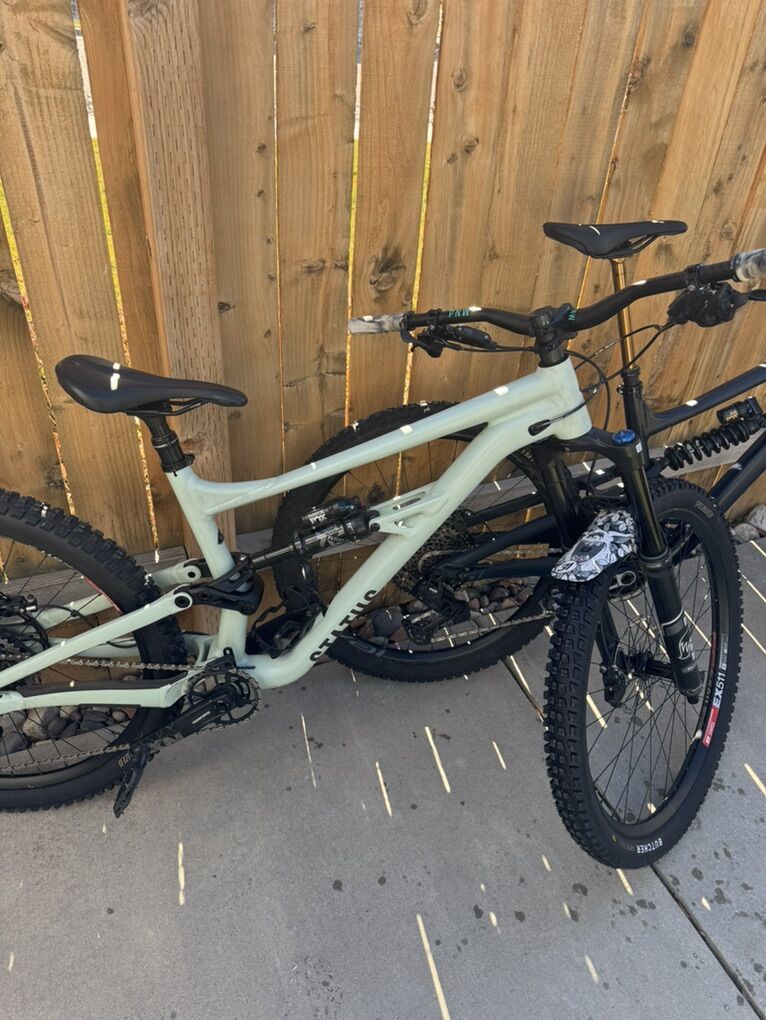S4 Specialized Status 160