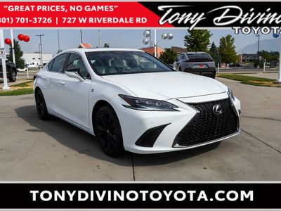 2023 Lexus ES F SPORT Handling