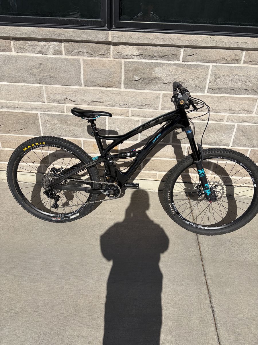 Yeti SB5 - Carbon