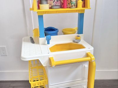 Vintage 1986 Fisher Price Fun Food Kitchen Playset 97pc Accessories USA Made
