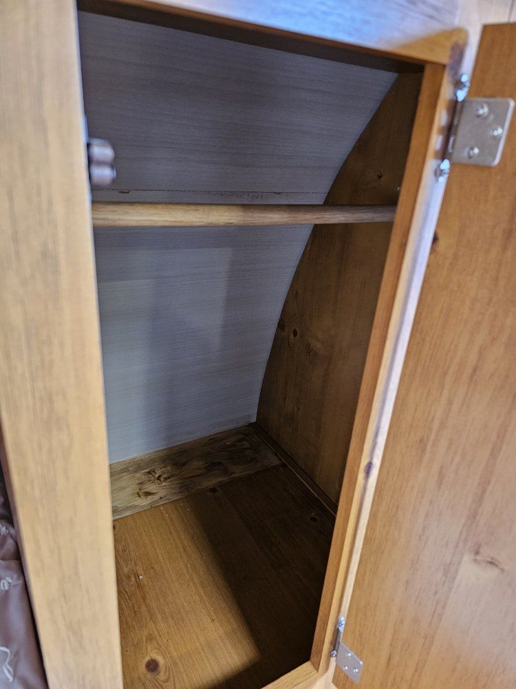 Main image 6